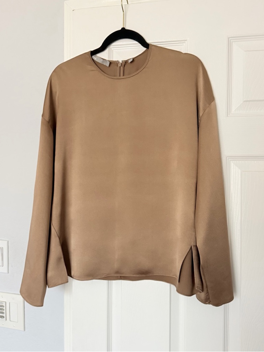 VINCE 100% Silk Tunic Top Women's Sz M Brown Long Sleeve Popover C-Neck Luxury